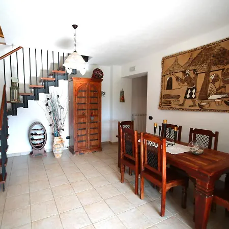 Il Casolare House
